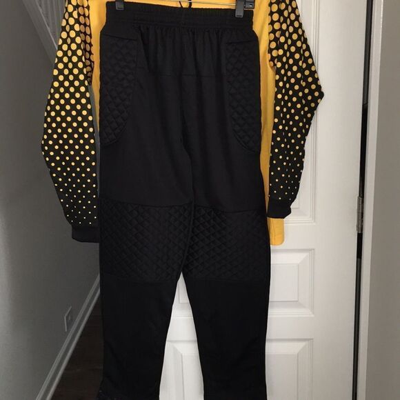 New Soccer Padded Polka Dot GK Goalie Jersey & Matching Pants M USA SUIT Kit set - Picture 7 of 8